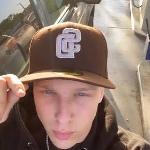 Meet your Posher, Anthony